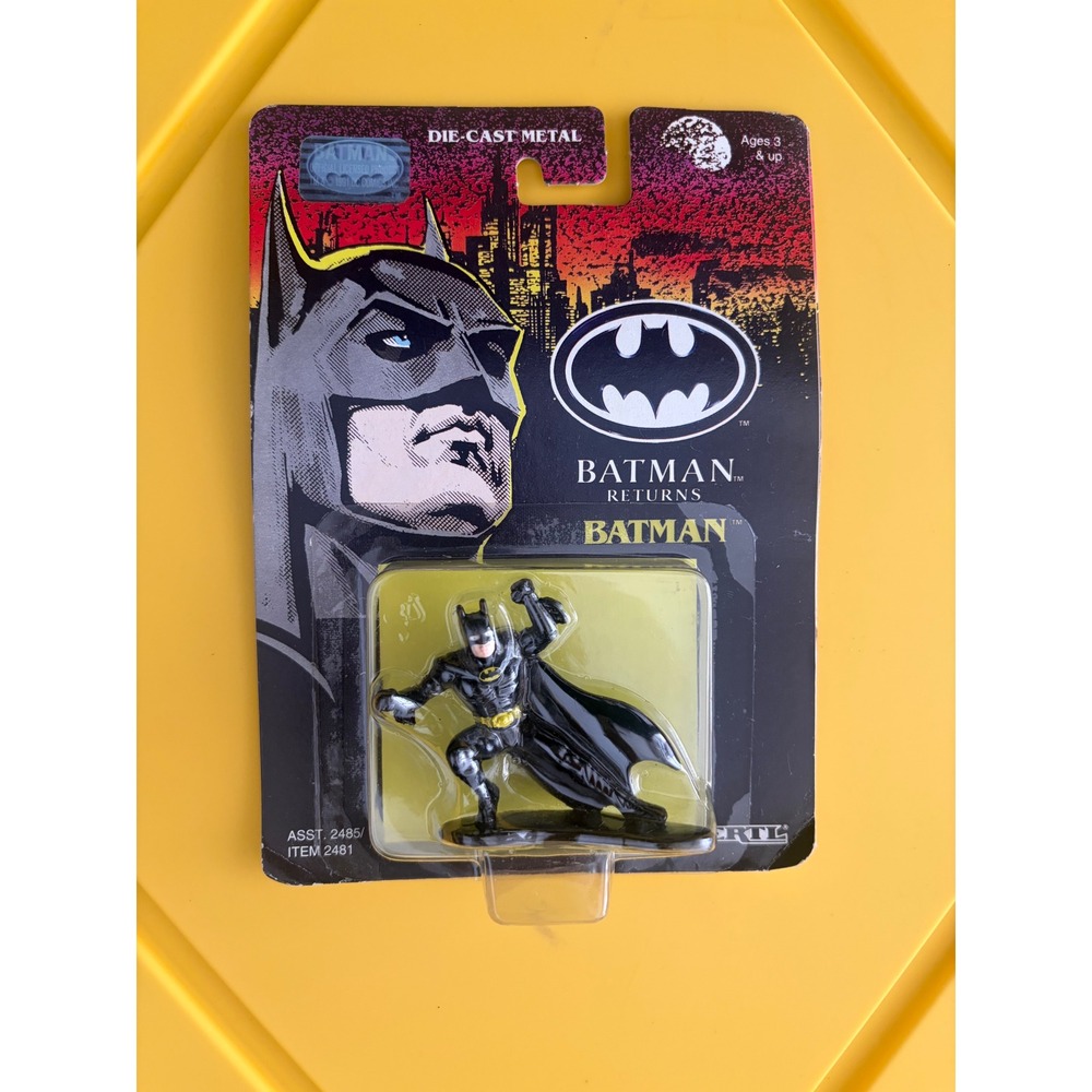 Vintage 1992 Ertl Batman Returns Die-Cast Metal Figure Item 2481 NIP New
